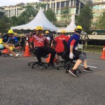 事務椅子をつかった耐久レース「いす―１ＧＰ」マレーシアで初開催